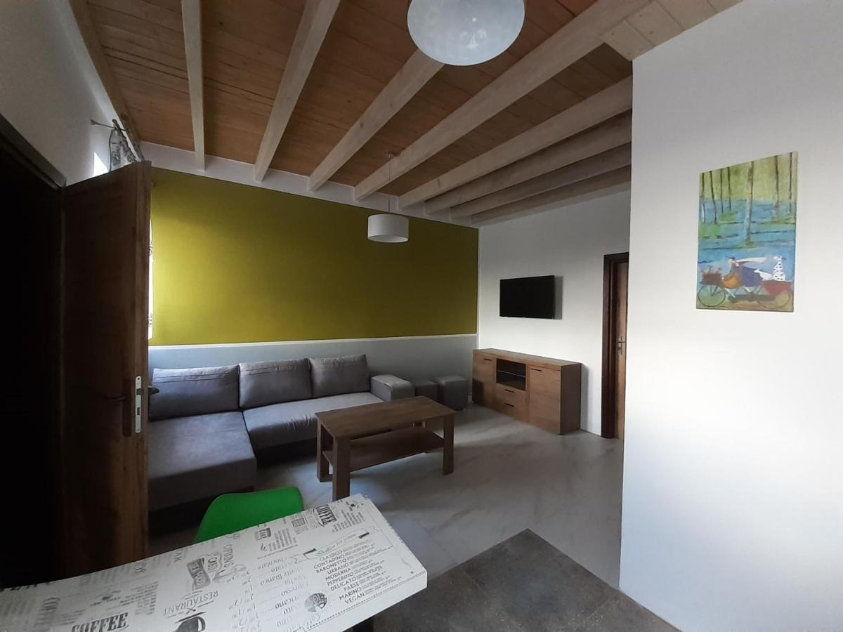 Apartamenty Roza Wiatrow Solec-Zdrój Exterior foto