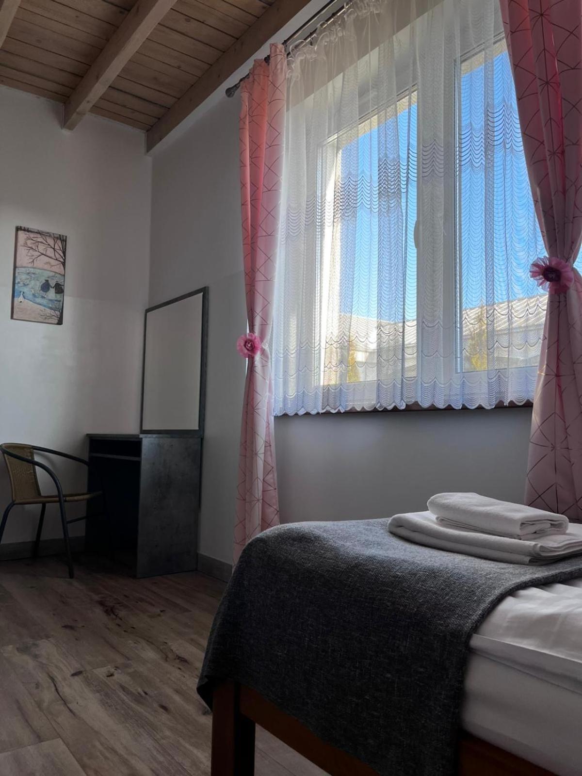 Apartamenty Roza Wiatrow Solec-Zdrój Exterior foto